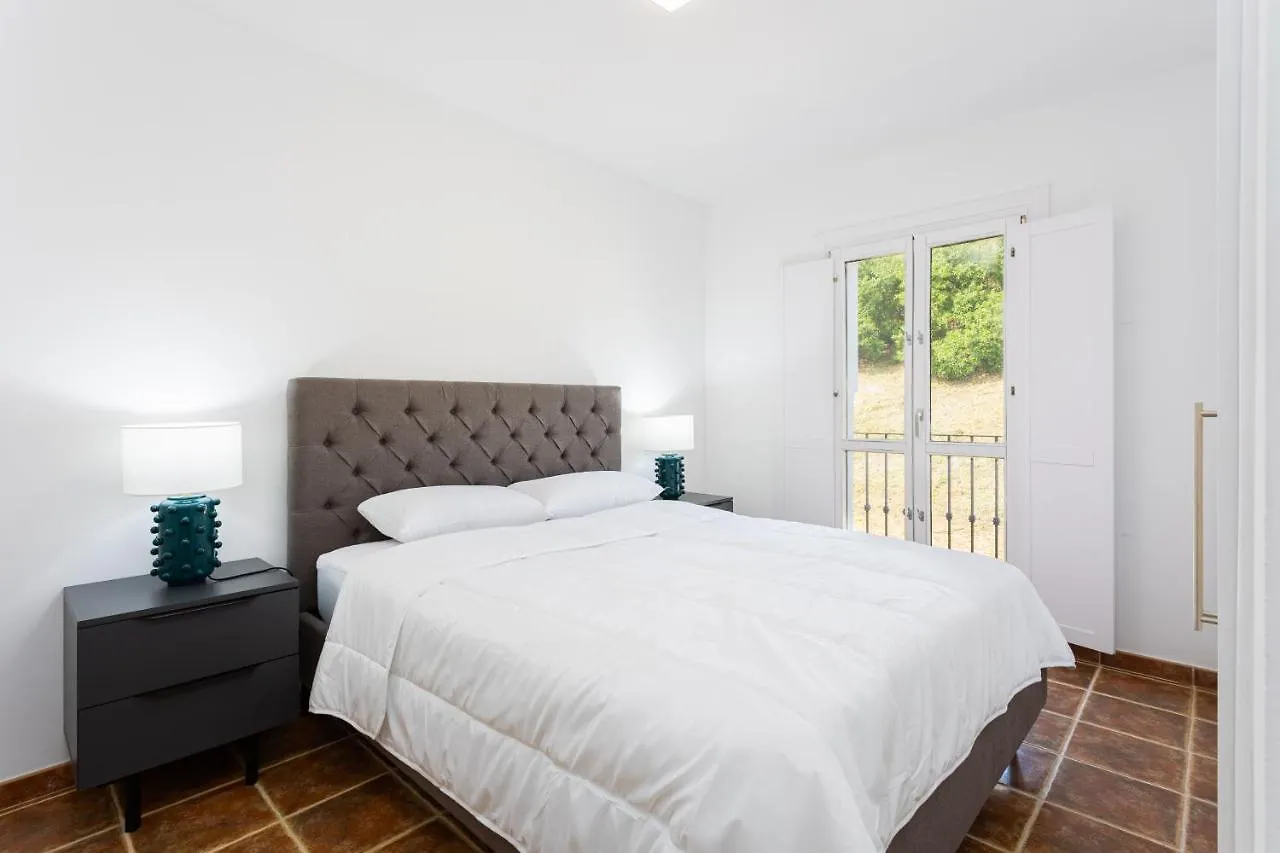 Private 4 Bedrooms House Shared Pool Montevideo Hills Golf By Aorastay Estepona Сasa de vacaciones